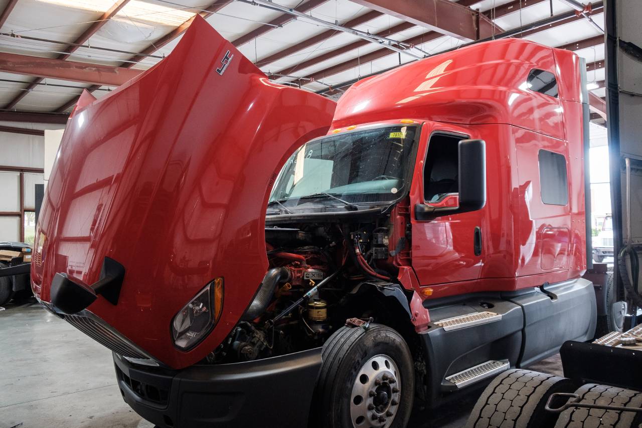 How To Tell When Your Truck's Suspension Needs Repair